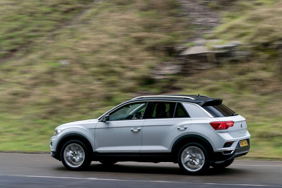  Volkswagen T-Roc 2017 года  (UK) (фото 26 из 40)